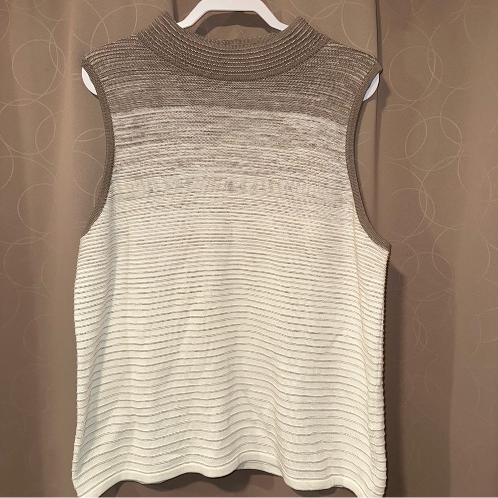 Chicos Zenergy Beige/Brown Ombré Ribbed Sleeveless Sweater Size 3 (XL 16/18)